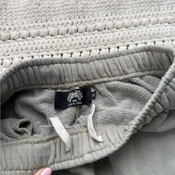 Darc Sport "Tale of Two Wolves" TAN limited edition cargo sweatpants - Picture 10 of 14